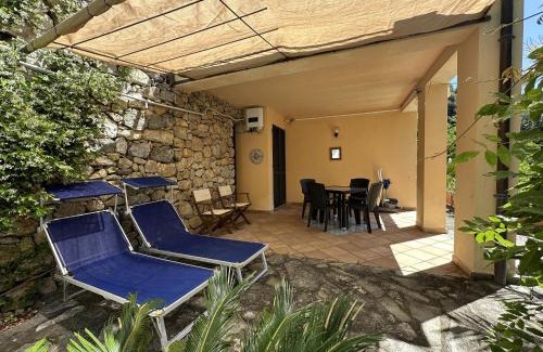 Lerici Villa | Villa Mareluna Stylish Waterfront Villa with Pool Near Sandy Beaches