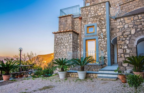 Monte Chiaro House | Villa Mariagiovanna