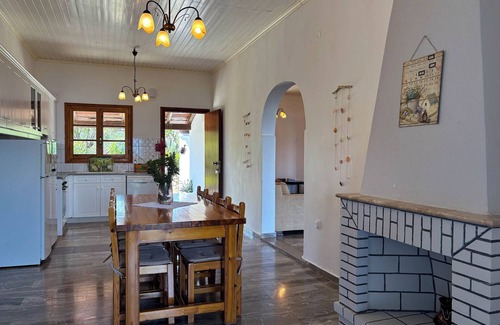 Petaleia Villa | Villa Marialetta