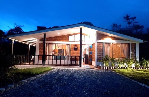 El Encano Ski Chalet | Villa Marina