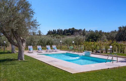 Santa Maria del Focallo Villa | Villa Marzallo by Villa Plus