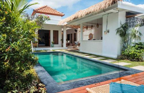Berawa Villa | Villa Matahari Cosy&stylish 3BR private villa 10mins to Finns Beach