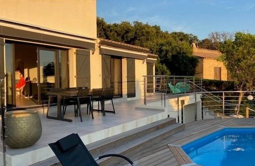 Albitreccia House | Villa Matana - Four Bedroom House, Sleeps 10