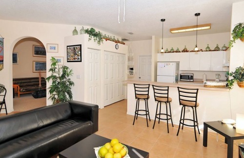 Gulf Gate Estates Villa | Villa Matthew Court, 3BR/2BA, heated private pool, close to Siesta Key