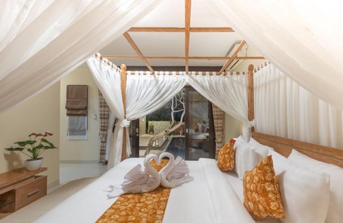Kampial Villa | Villa Mayasari 6 Bed Rooms