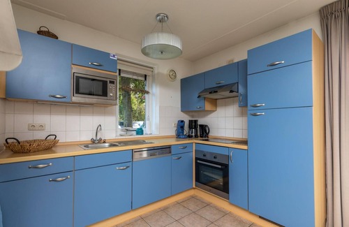 Kamperland Villa | "Villa Meerchen", Villa mit überdachter Terrasse, 800m vom Strand entfernt