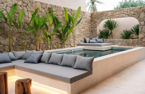 Kuta Villa | Villa Menorca Stylish Luxury 1BR Villa w Pool