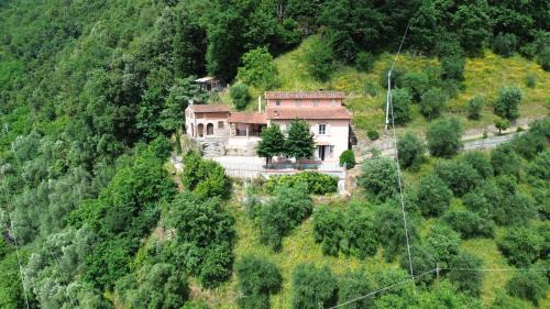 Nozanno Villa | Villa Mia Lucca - Modern Comfort in the Tuscan Hills