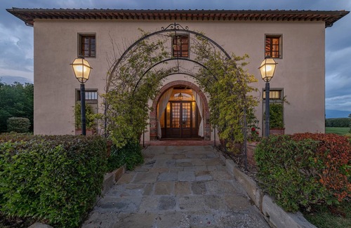 Le Piazze House | Villa Michelangelo with pool and spa