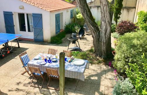 Saint-Jean-de-Monts House | Villa "MIGNON" avec studio indépendant, tout à pied, plage à 4 mn, 6 pers, 2 sde