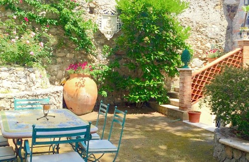 Taormina City Centre Villa | VILLA MIMOSA TAORMINA With Rooftop Sea View Terrace