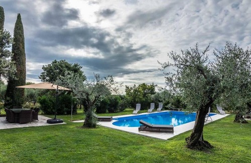 Montioni Villa | Villa Minerva