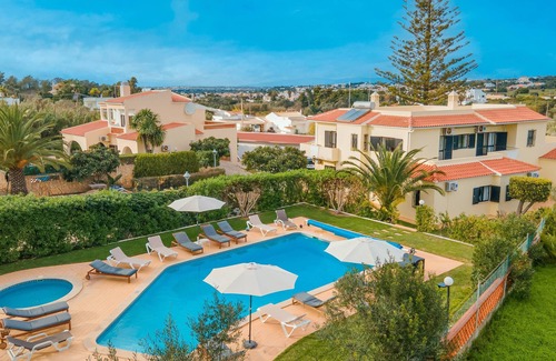Patroves Villa | Villa Miracampo - Elegant Secret