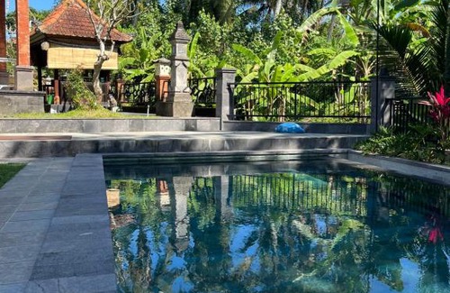 Kemenuh Apartment | Villa Miracle Ubud