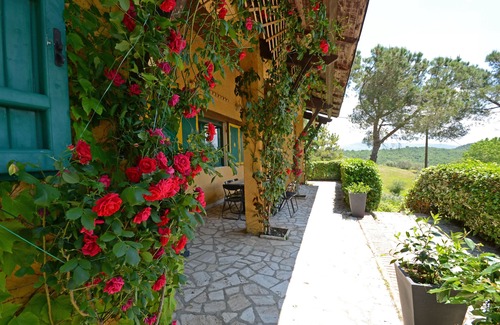 Citta della Pieve Villa | Villa Miralaghi: Huge Park, Private Heated Pool, Billiard, Lake, Playground,