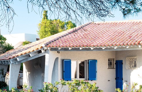 Pittulongu Villa | Villa Miriam - modern pied dans l'eau, Pittulongu