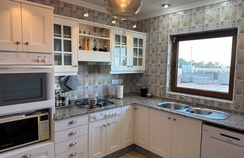 Pedreguer House | Villa mit Wifi, 2 Schlafzimmer, 2 Bäder, Privater Pool, Klimaanlage, Ausblick