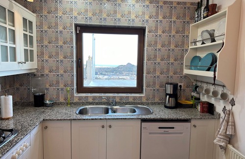 Pedreguer House | Villa mit Wifi, 2 Schlafzimmer, 2 Bäder, Privater Pool, Klimaanlage, Ausblick