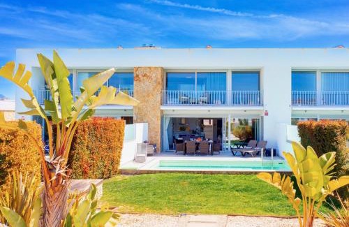 Correeira Villa | Villa Modern Design