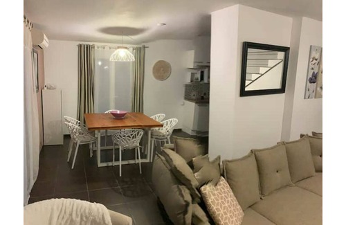 Beaucaire Villa | Villa Moderne Avec Piscine