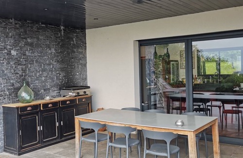 Burlats Villa | Villa Moderne Avec vue Exceptionnelle, Idéale Pour des Vacances de Rêve !