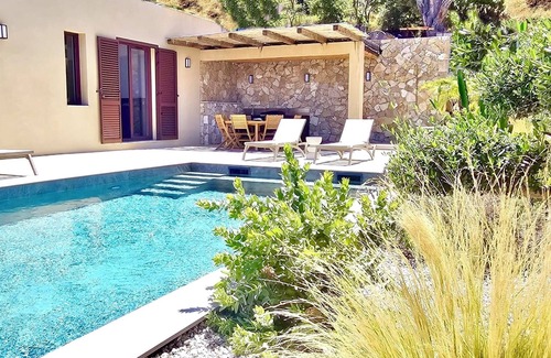 Calenzana Villa | VILLA MODERNE EN CORSE - Sea and mountain views, swimming pool, pool house