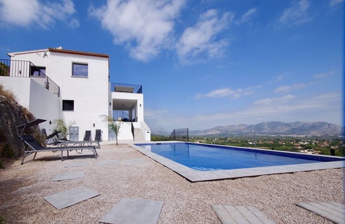 Pedreguer Villa | Villa Monte Solana – Stunning Views from the Mountains to the Sea