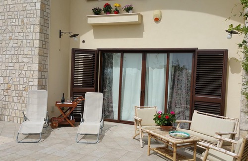 Villaggio Mose House | VILLA MOSè Apartment pool, garden, parking (CIR: 19084001C100589)