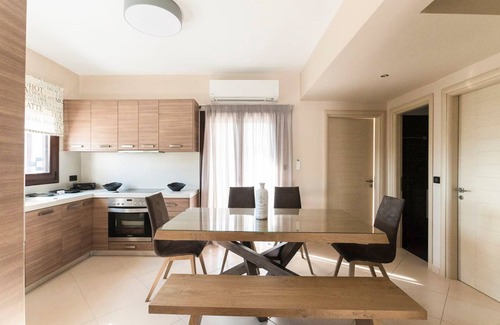 Sivota Villa | Villa Mourtos - Three Bedroom Villa, Sleeps 4