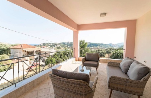 Sivota Villa | Villa Mourtos - Three Bedroom Villa, Sleeps 4