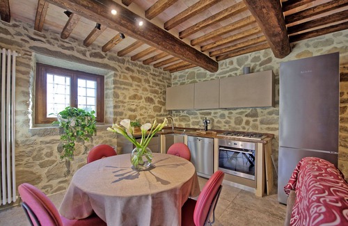 Pieve di Chio Villa | Villa Mulino - Completely renovated old mill in Tuscany