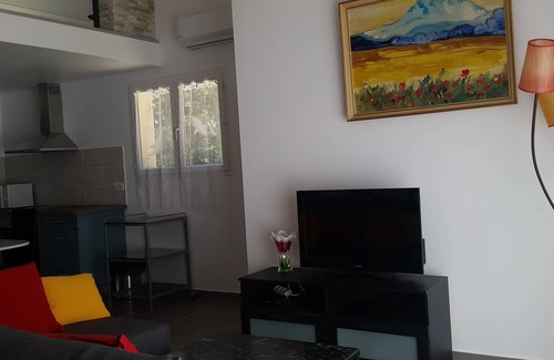 Jouques House | VILLA MYLENA - JOUQUES - Country of AIX-EN-PROVENCE