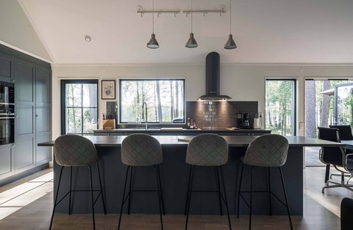 Gallstad House | Villa Nabben - strong pines, lakeview and beach