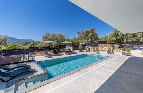 Meganisi Villa | Villa Nadine