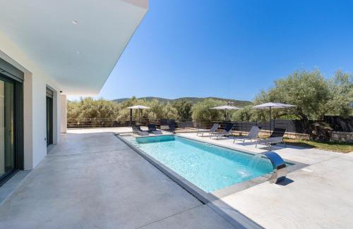 Meganisi Villa | Villa Nadine