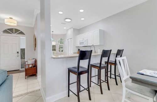 Central Naples Villa | Villa Napoli 3 bedroom Vacation dream in Naples FL