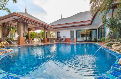 Huai Yai Villa | Villa Nataly