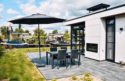 Loosdrecht House | Villa Nautica 6 persoons by Interhome