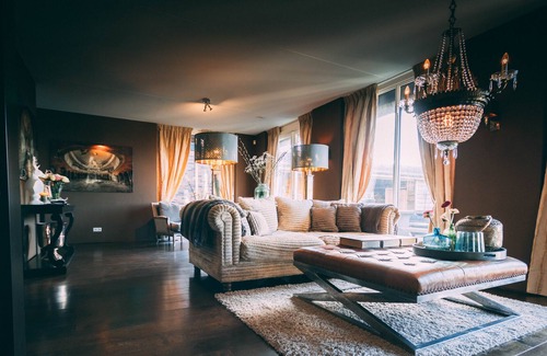 Groningen Villa | Villa near City Park and Center