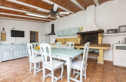 Sant Rafael de Sa Creu Villa | Villa near Ibiza Town Sleeps 10