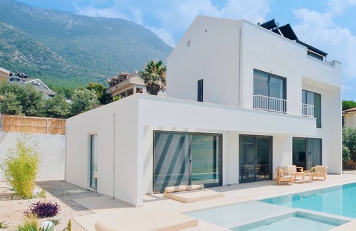 Oludeniz Villa | Villa Neo with Jakuzi,indoor pool,sauna and floor heatingn