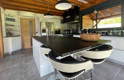 Nerbis House | Villa Nerbis is located in the small town of Nerbis in the department of Landes