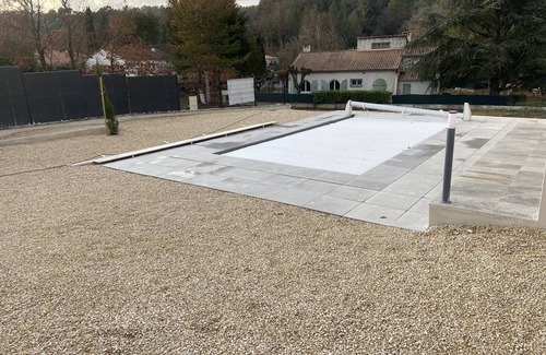 Salavas House | Villa Neuve Vallon Pont D'arc Avec Piscine Chauffée