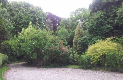 Dieppe Villa | Villa Neuville in a 1 hectare park 20 minutes walk from the beach