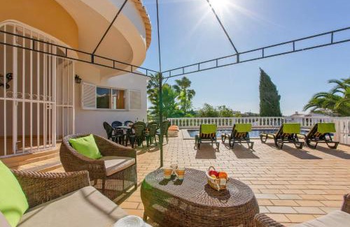 Cerro de Aguia Villa | Villa Ninho da Aguia by Villa Plus