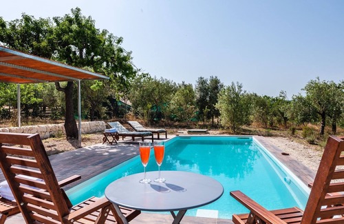 Noto Villa | Villa Noto Syracuse | Baroque Charm in Sicily | Stunning Sea Views | Near.