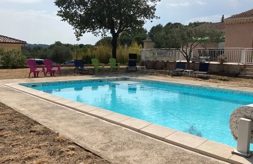 Pont-Saint-Esprit Villa | Villa Notre Dame des Roses