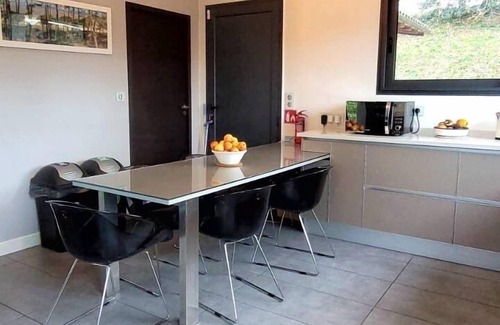 Camblanes-et-Meynac House | Villa Noumade