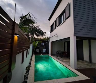 Saint-Joseph Villa | VILLA O'LHAYA piscine pivée