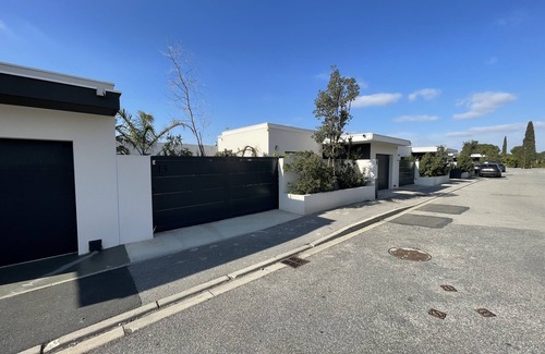 Saint-Nazaire Villa | Villa Oasis Blue Perpignan Canet, Villa D'architecte Avec Piscine Chauffée